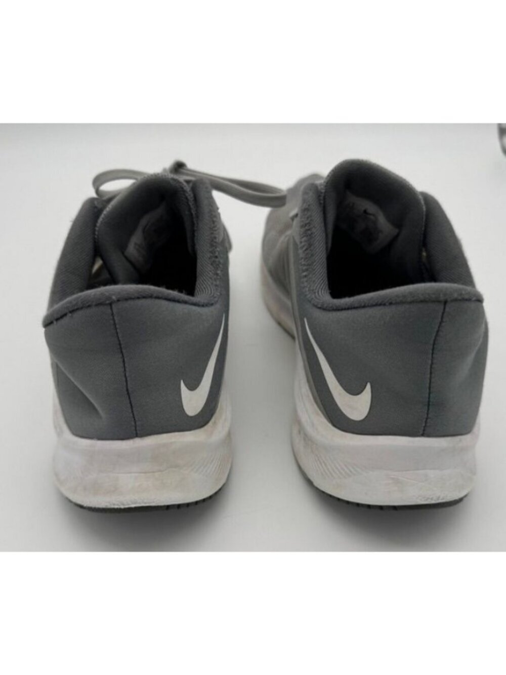 Nike Quest 3 Running Shoes CD0230-003 Light Smoke Grey Sneakers Men's 9.5 - Picture 7 of 11